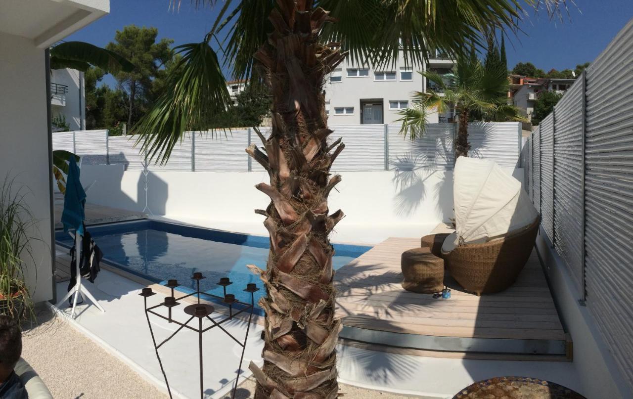 Seaside Villa With Private Pool Home By The Sea - Villa Trogir Exterior foto