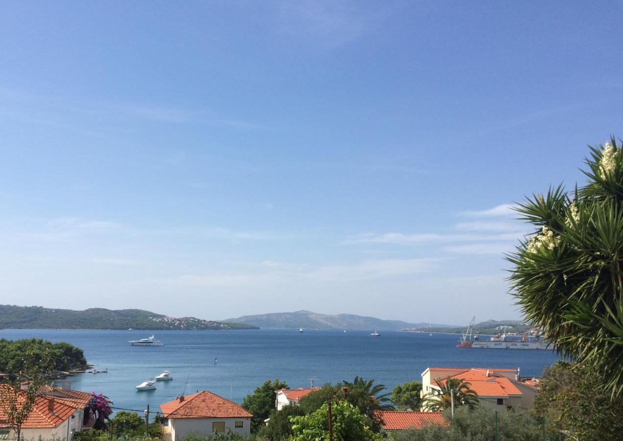 Seaside Villa With Private Pool Home By The Sea - Villa Trogir Exterior foto