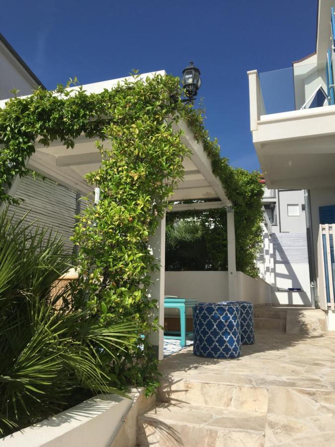 Seaside Villa With Private Pool Home By The Sea - Villa Trogir Exterior foto